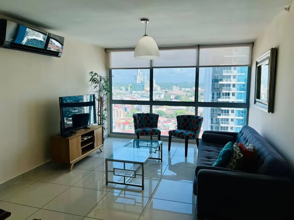 Apartamento 2 hab. en PH Torres De Castilla